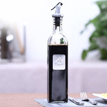 Load image into Gallery viewer, Convenient Oil Bottle 500ml Vinegar Storage Bottles Bar Leakproof Oil Sprayer Glass High-Capacity Liquid Container Dinnerware